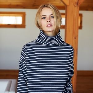 FUNNEL NECK TOP - NAVY STRIPE